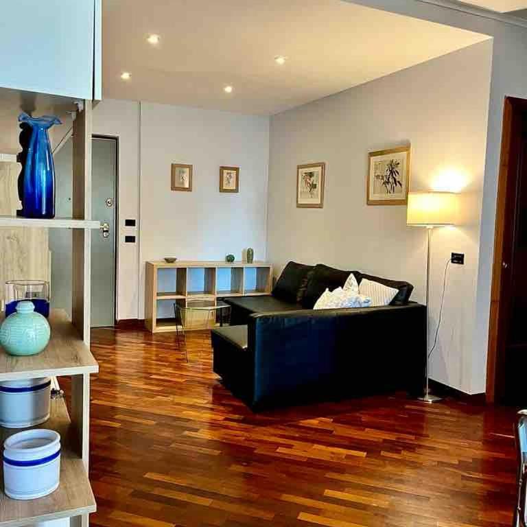 LiFe Home - New Apartment EUR Torrino - Appartamento con 1 Camera da Letto - 32