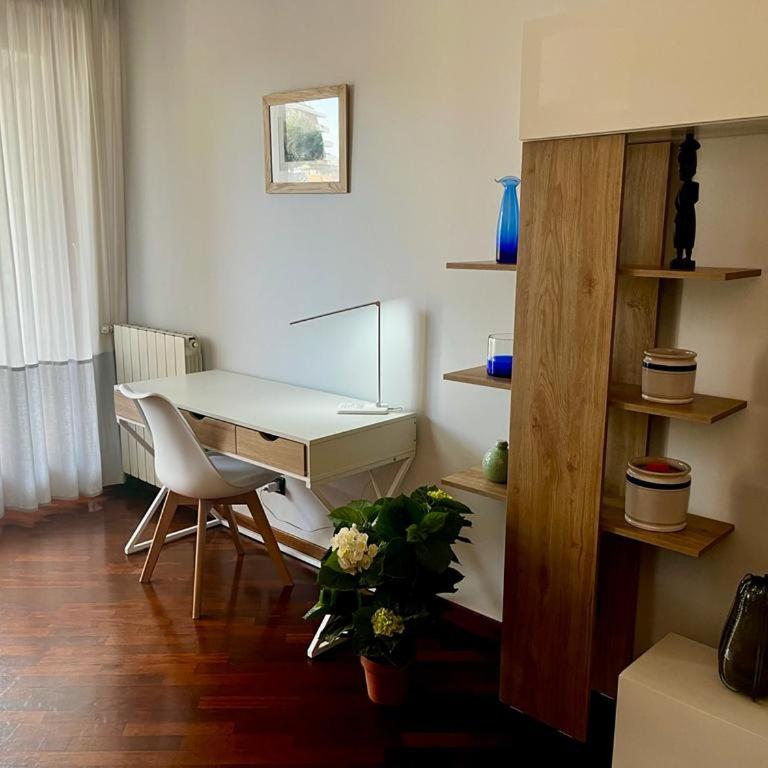 LiFe Home - New Apartment EUR Torrino - Appartamento con 1 Camera da Letto - 42