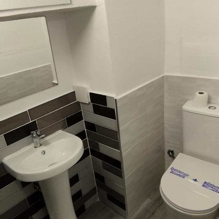Don Víctor - One-Bedroom Family Apartment - 19