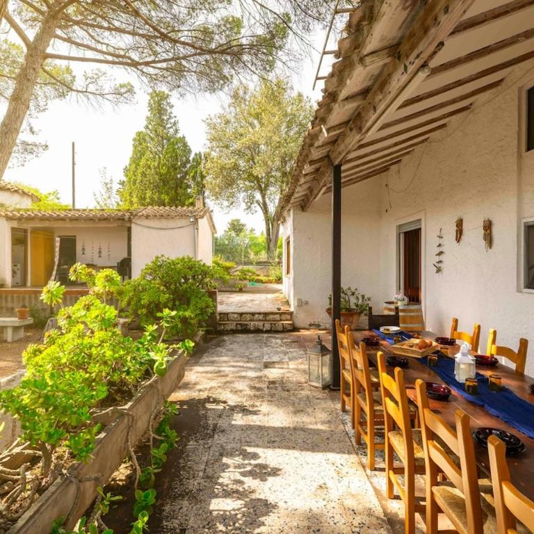 Charming Villa 200m from the sea - Villa - 34