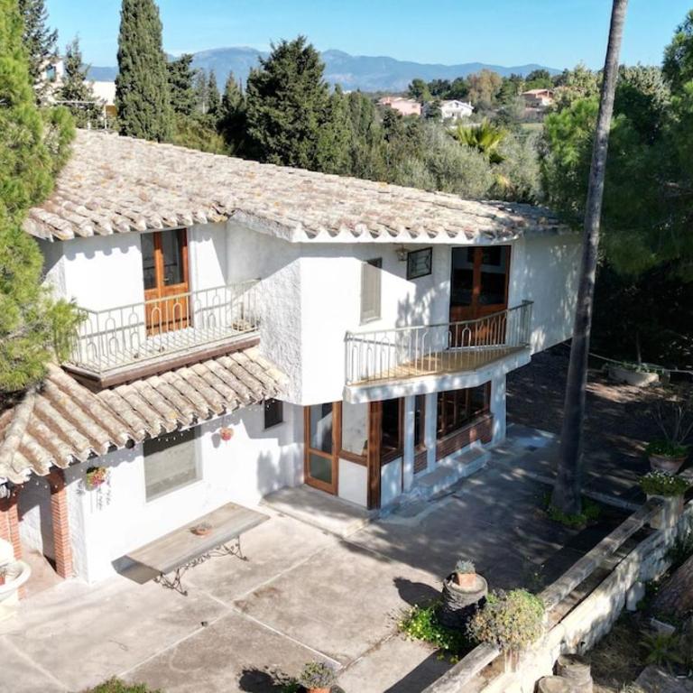Charming Villa 200m from the sea - Villa - 90