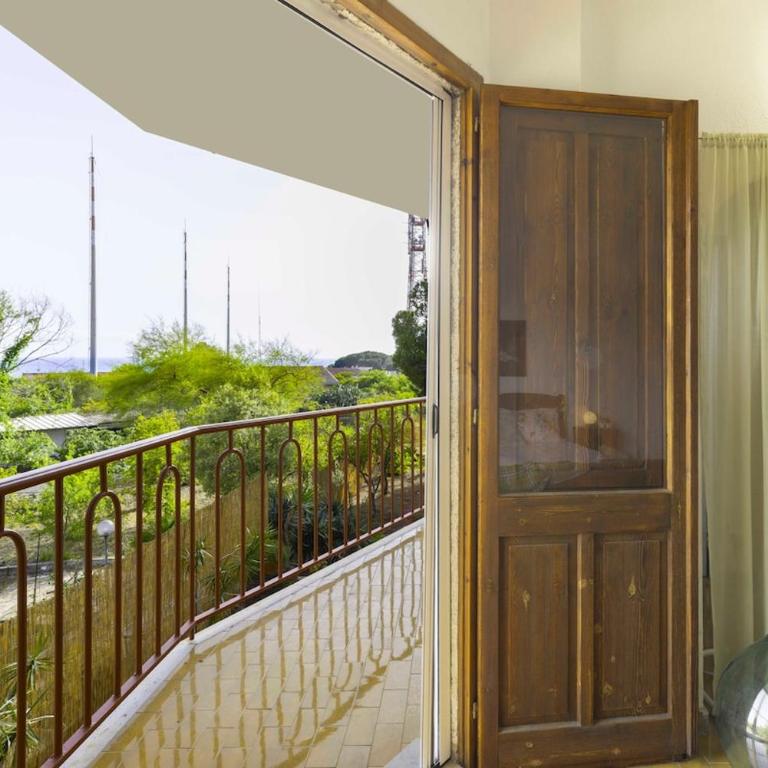 Charming Villa 200m from the sea - Villa - 100
