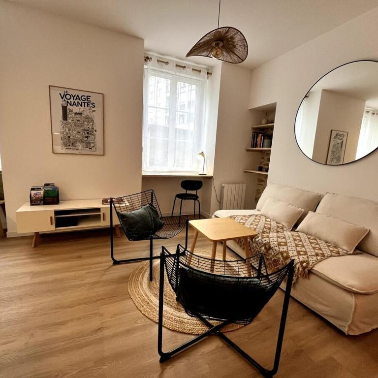 Darbefeuille, grand studio centre ville 2 personnes - One-Bedroom Apartment - 4