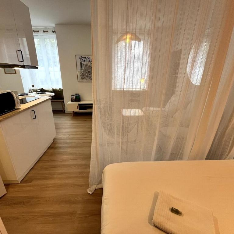 Darbefeuille, grand studio centre ville 2 personnes - One-Bedroom Apartment - 22