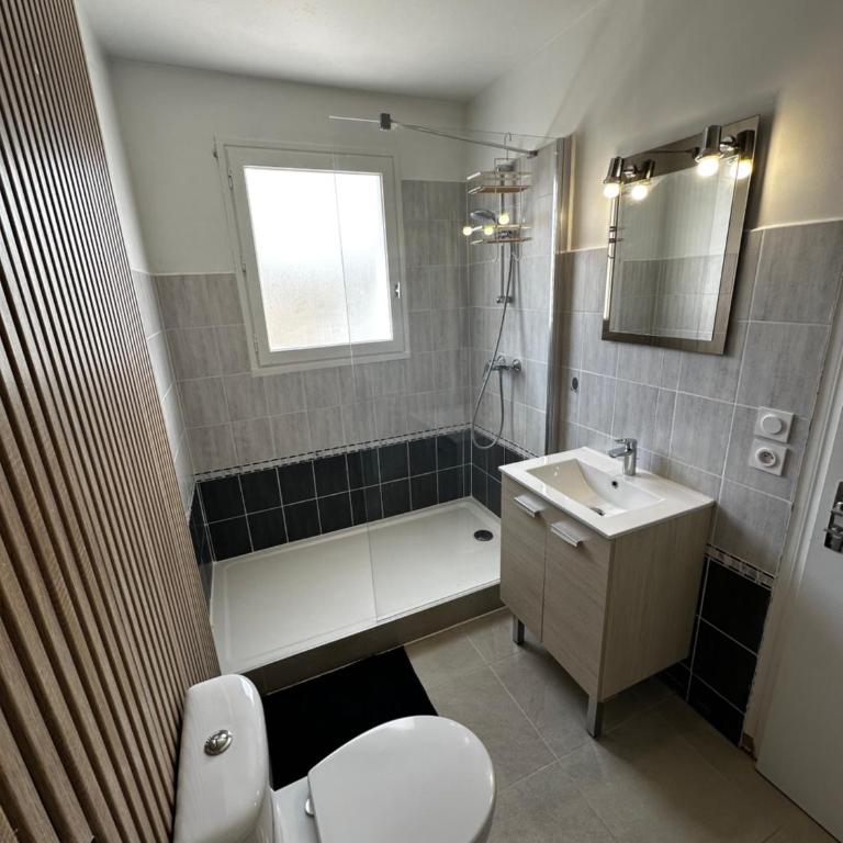 Super appartement plein centre - Apartamento de 1 dormitorio - 9