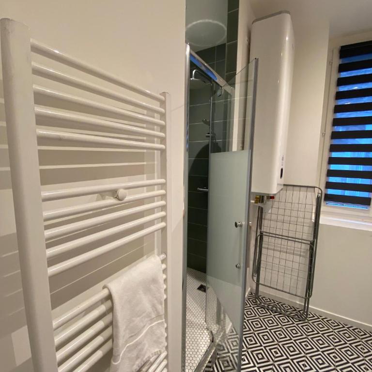 Cosy Appartement 48m Strasbourg Centre et Gare à Pied Proche Musée d Art Moderne Wifi 4 Personnes - Appartamento con 1 Camera da Letto - 16