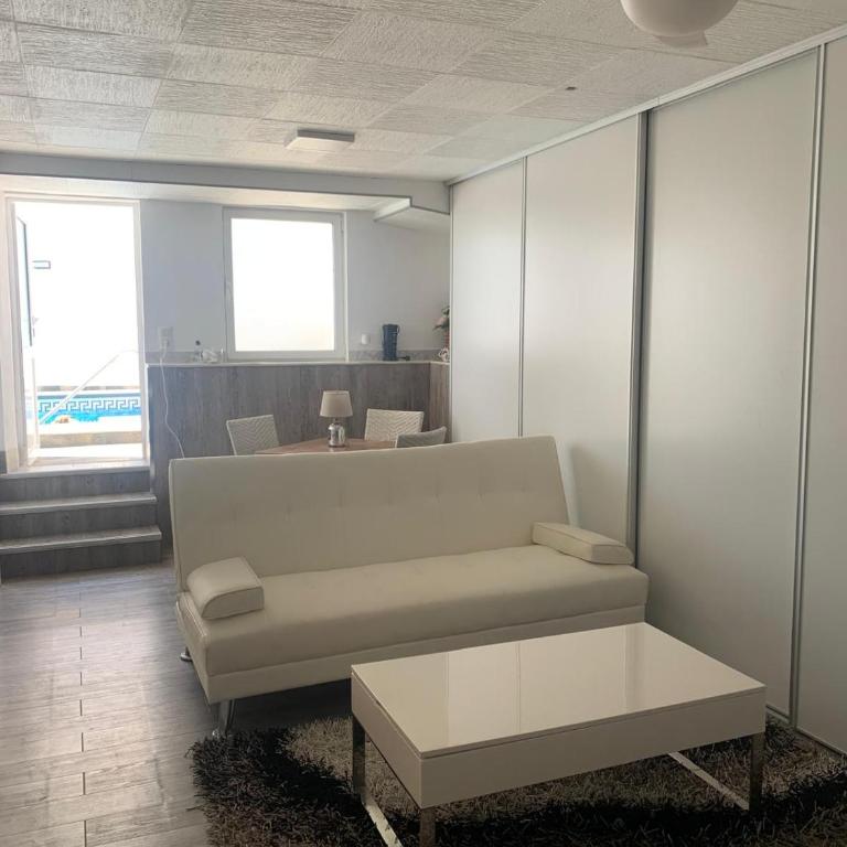 Apartamento en casa particular en Moraira - Apartamento Clásico - 4