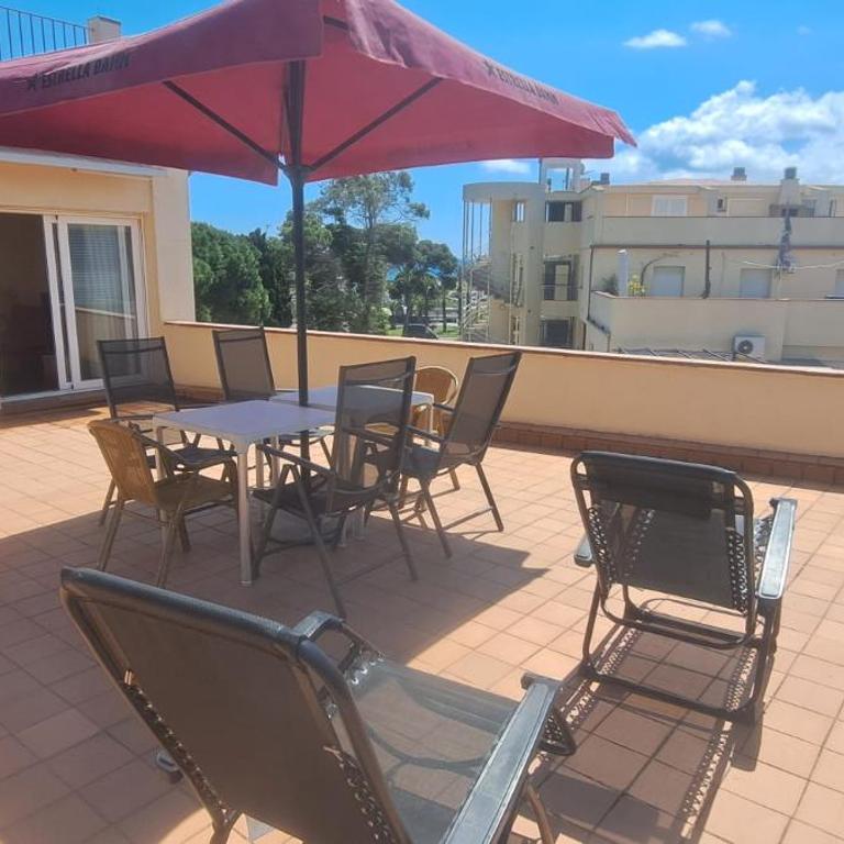 Jordi's Flat close to the Beach - Triple Room - 16