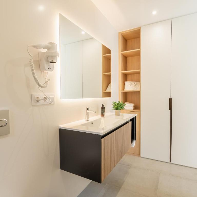 Cíes Luxury Suitel Areosa 22 - Apartamento Deluxe - 9