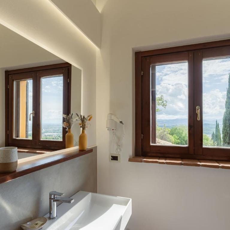 Agriturismo San Felicissimo - Camera Matrimoniale/Doppia con Letti Singoli con Vista Montagna - 6