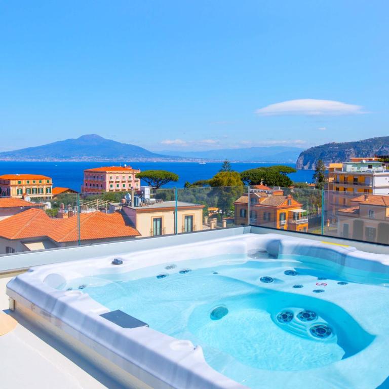 AMORE RENTALS - The Square Penthouse - Casa con 3 Camere da Letto - 1