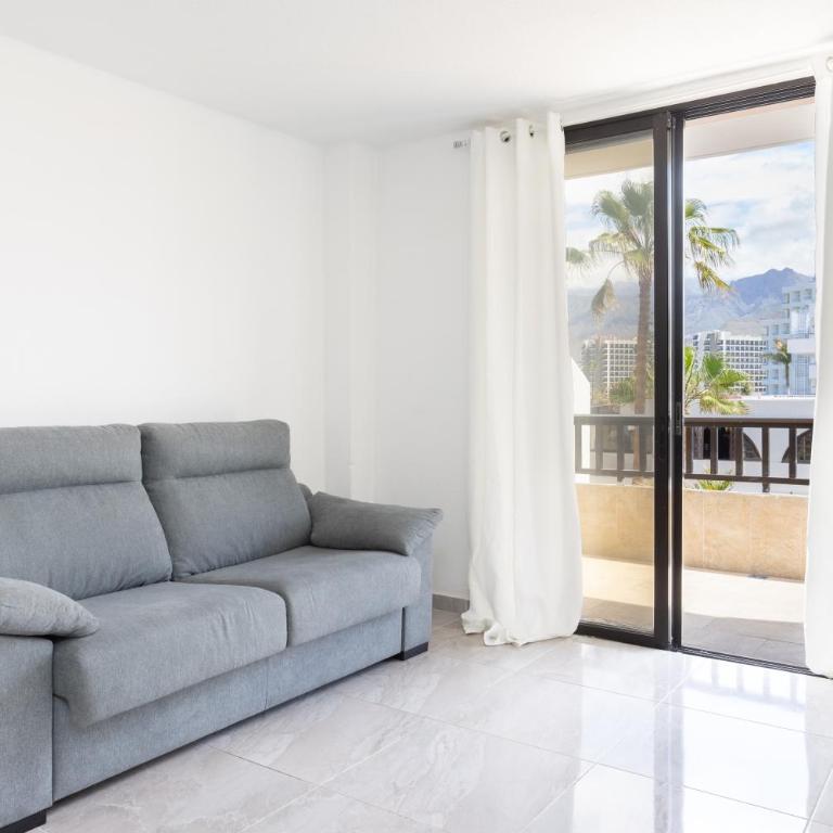 3 apartments 50m from the Las Americas Promenade with heated pool - Apartamento de 1 dormitorio con balcón - 5