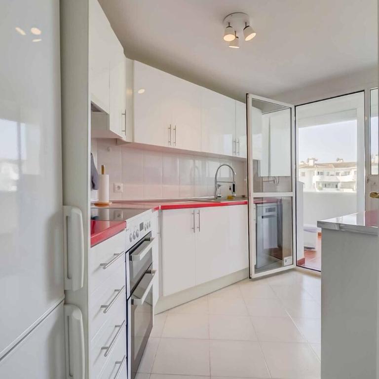 134 - Stylish Modern Apartment with Pool, Mijas - Apartamento de 2 dormitorios - 14