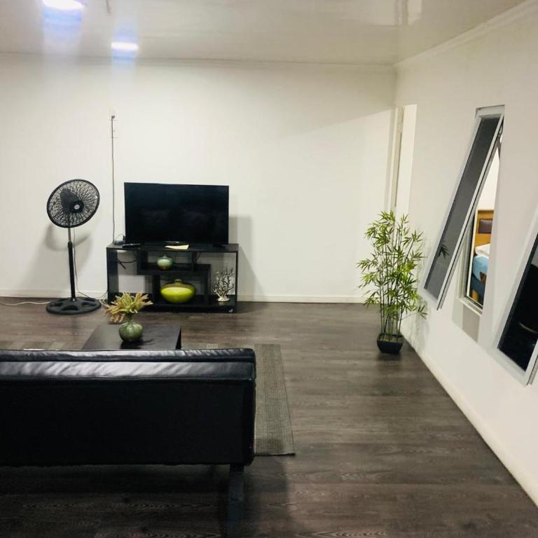 Departamento 2do Piso Relajado y con estacionamiento - Apartamento - 14