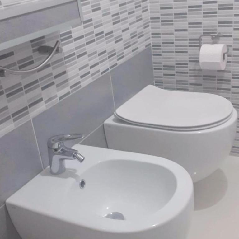 Donna Lucia Home - Appartamento con 2 Camere da Letto - 17