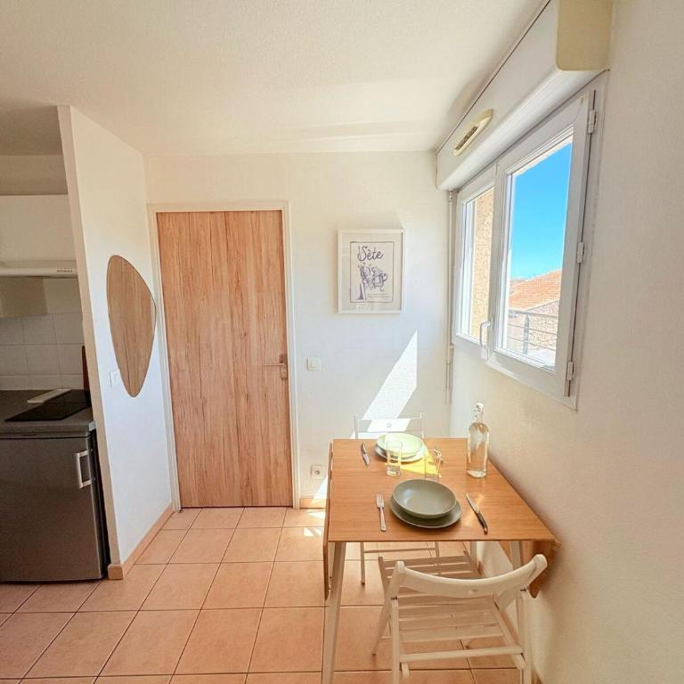 #Sète T2 Clim & Balcon Vue Mont Saint Clair - Apartment mit 1 Schlafzimmer - 16
