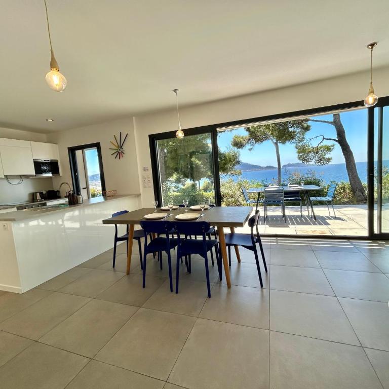 Villa Kennedy Corniche Vue exceptionnelle Jacuzzi Parking privé RoucasBlanc - Villa mit 2 Schlafzimmern - 6
