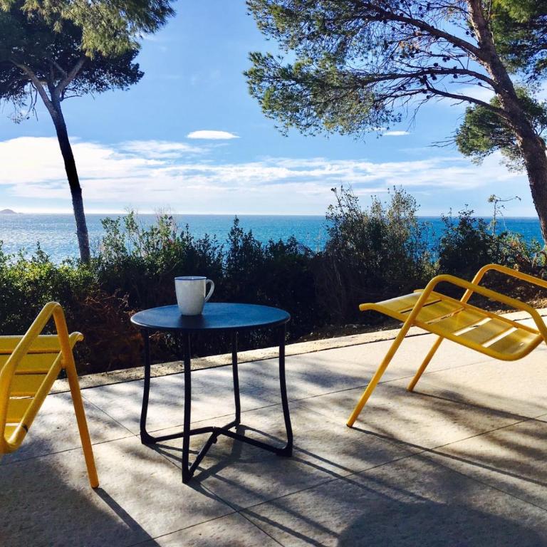 Villa Kennedy Corniche Vue exceptionnelle Jacuzzi Parking privé RoucasBlanc - Villa mit 2 Schlafzimmern - 4