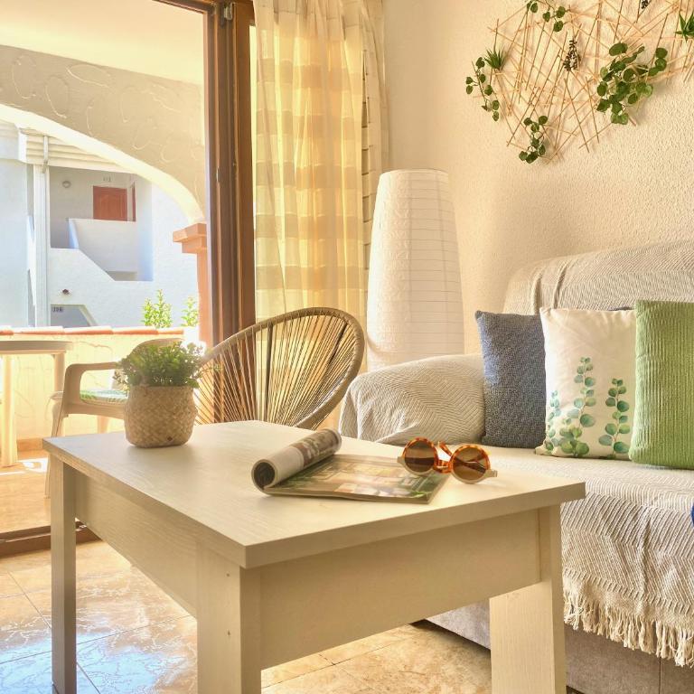 Playa Romana - Two-Bedroom Apartment - 4