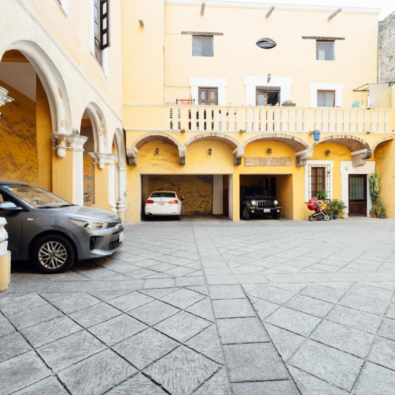 17th Century “Casa de la Virgen” | 5Beds + Parking - Casa de 3 dormitorios - 85