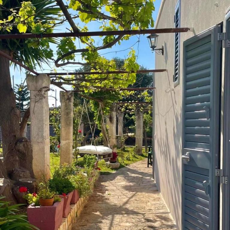 Il Gelso di nonno Ciccio - One-Bedroom Family Apartment - 32