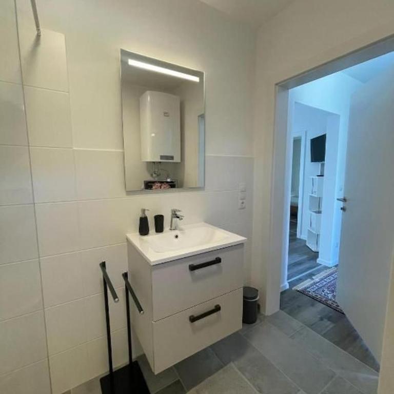 Sorinas Home - Comfortable Apartment near Graz - Free Parking - Apartment mit 2 Schlafzimmern - 25