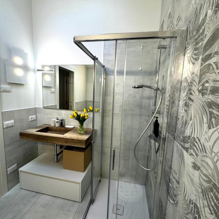 Palazzo Margherita - Appartamento con 2 Camere da Letto - 11