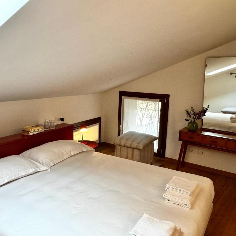 Palazzo Margherita - Appartamento con 2 Camere da Letto - 12