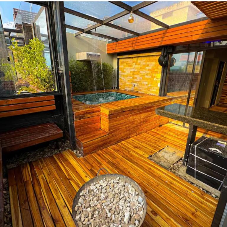 Penthouse vista espectacular - Deluxe Suite with Spa Bath - 3