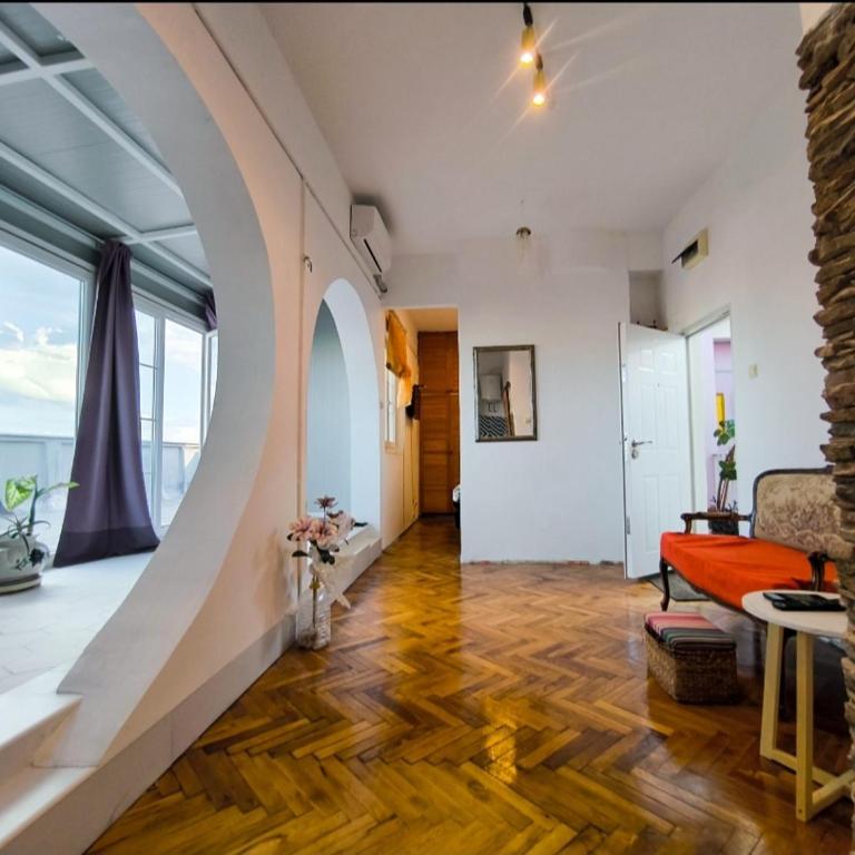 on top of the city - One-Bedroom Apartment - 1