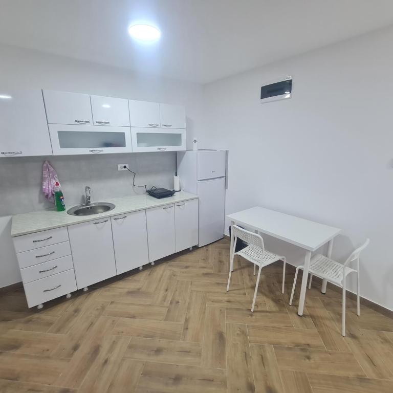 Marash stan na dan - Studio Apartment - 9