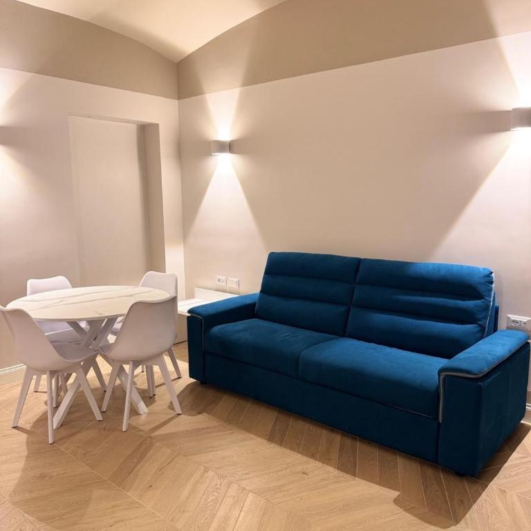 Residenza Vittorio Veneto - Appartamento con 2 Camere da Letto - 1