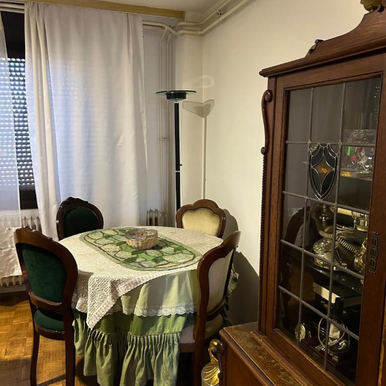 Rent a vintage house in Sarajevo - Kuća sa 1 Spavaćom Sobom - 4