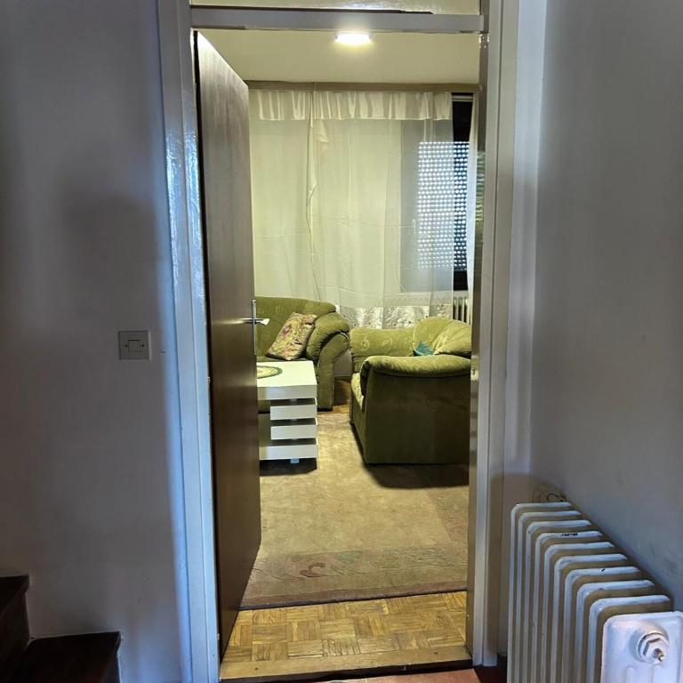 Rent a vintage house in Sarajevo - Kuća sa 1 Spavaćom Sobom - 5