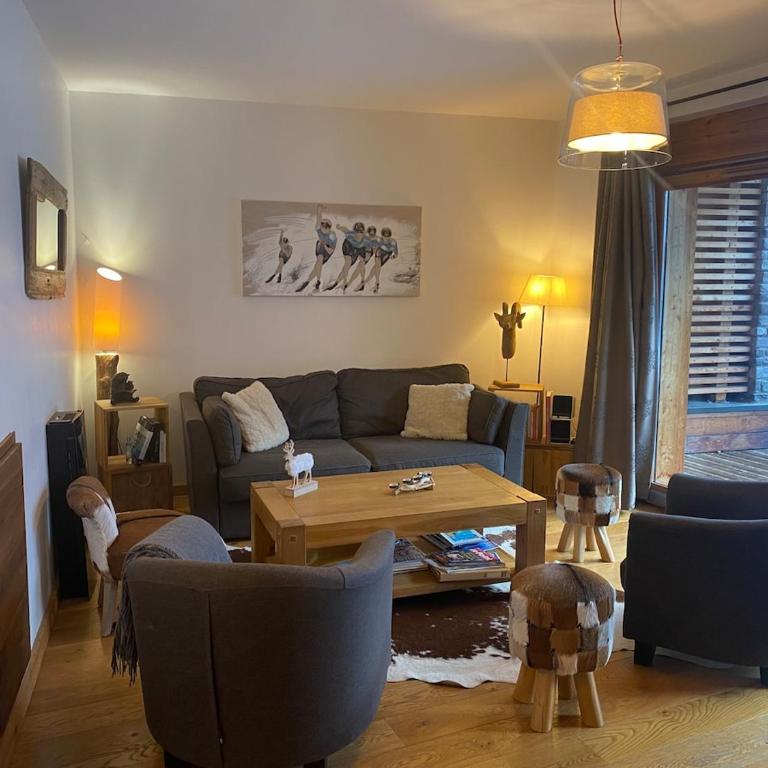 Appartement"Le CLOS DE L'YRET" avec très grande terrasse en face des pistes - Appartement 3 Chambres - 1