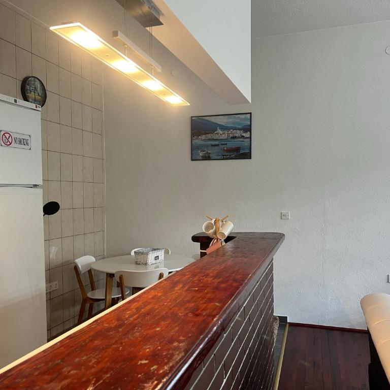 La Bocca Apartment - Airport, Parking, AC, Bidet, Coffee Machine, PS3 - One-Bedroom Apartment - 19
