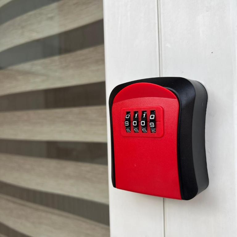 La Bocca Apartment - Airport, Parking, AC, Bidet, Coffee Machine, PS3 - Apartman sa 1 Spavaćom Sobom - 33