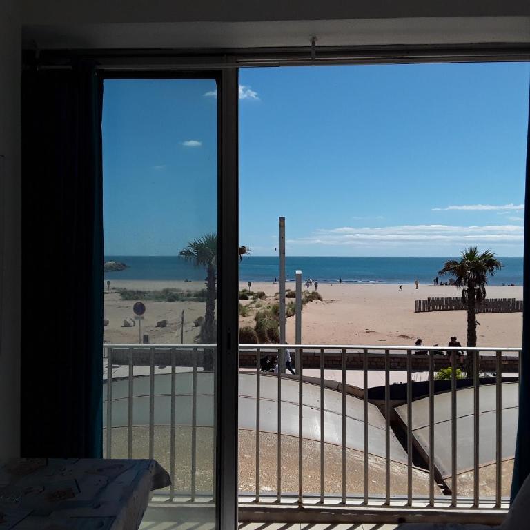 Studio les pieds dans l eau, Vue magnifique ! - Studio with Sea View - 2