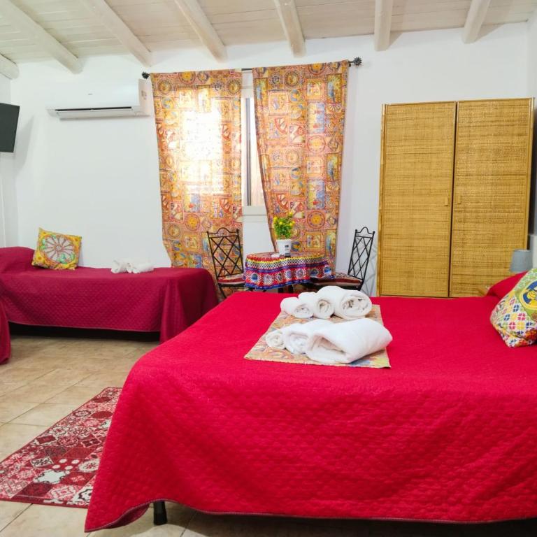 B&B Sikelia - Habitación Cuádruple Clásica - 9