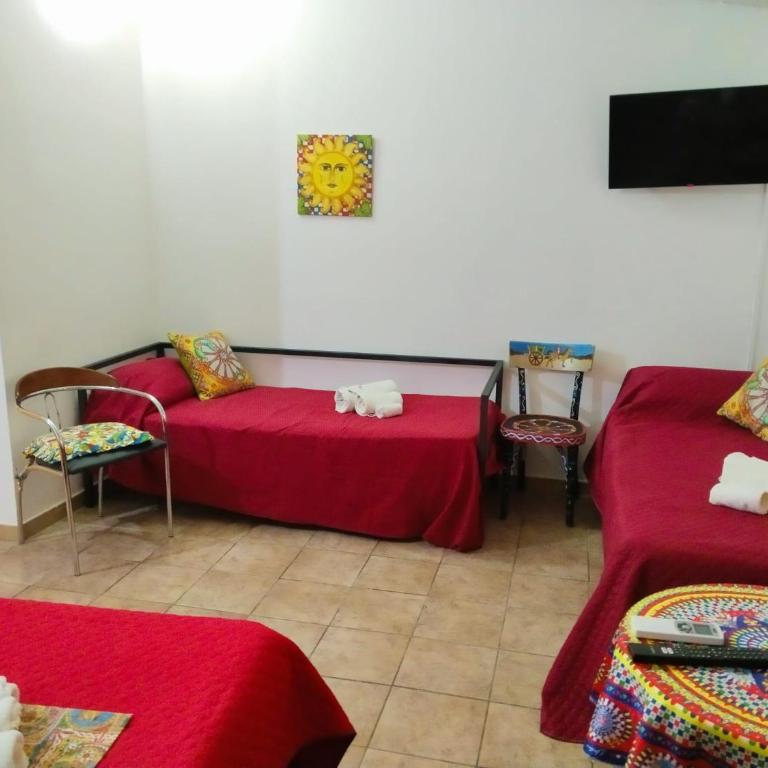 B&B Sikelia - Habitación Cuádruple Clásica - 11