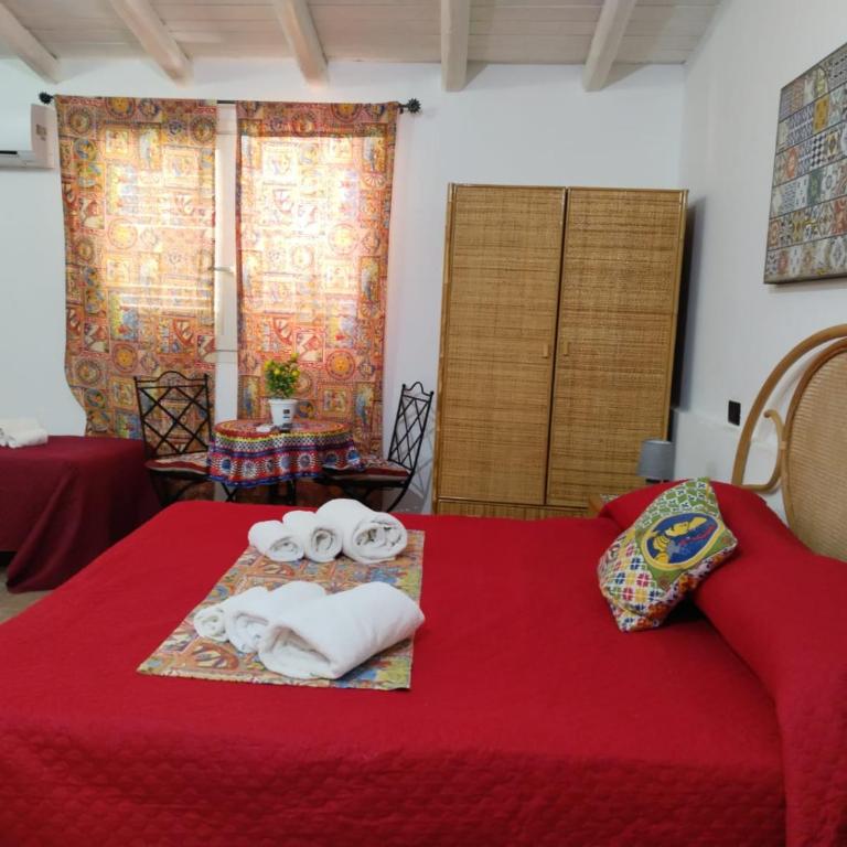 B&B Sikelia - Habitación Cuádruple Clásica - 1