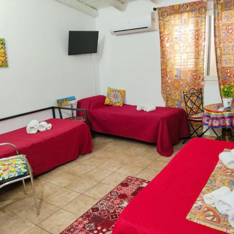 B&B Sikelia - Habitación Cuádruple Clásica - 13