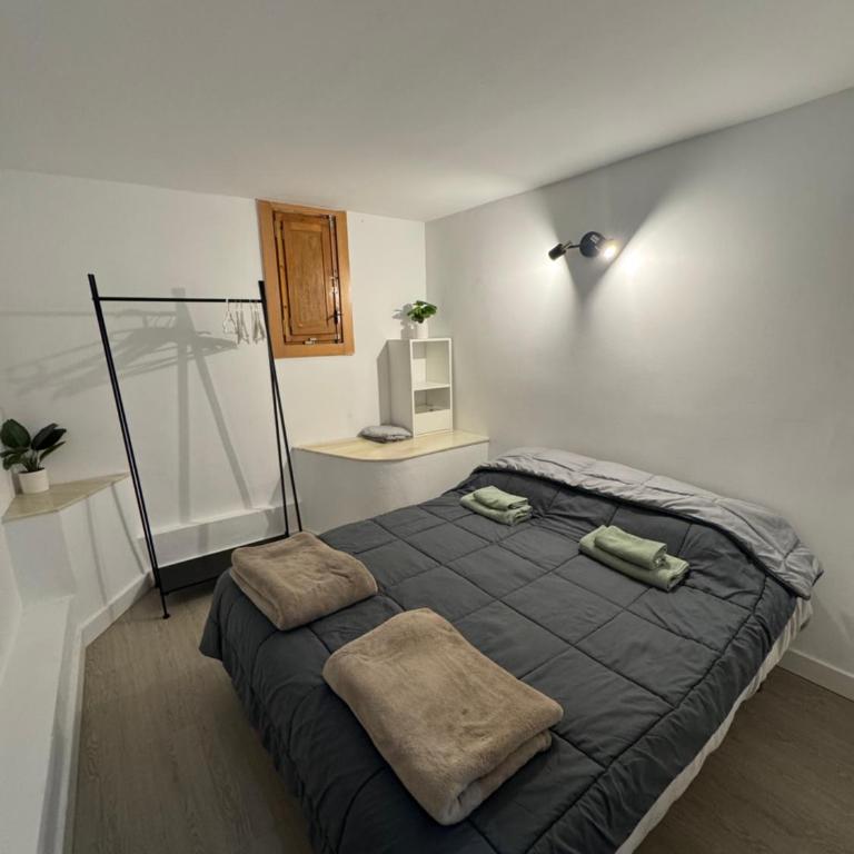 Piso con jardín, de Playa Fenals - Apartamento de 3 dormitorios - 12
