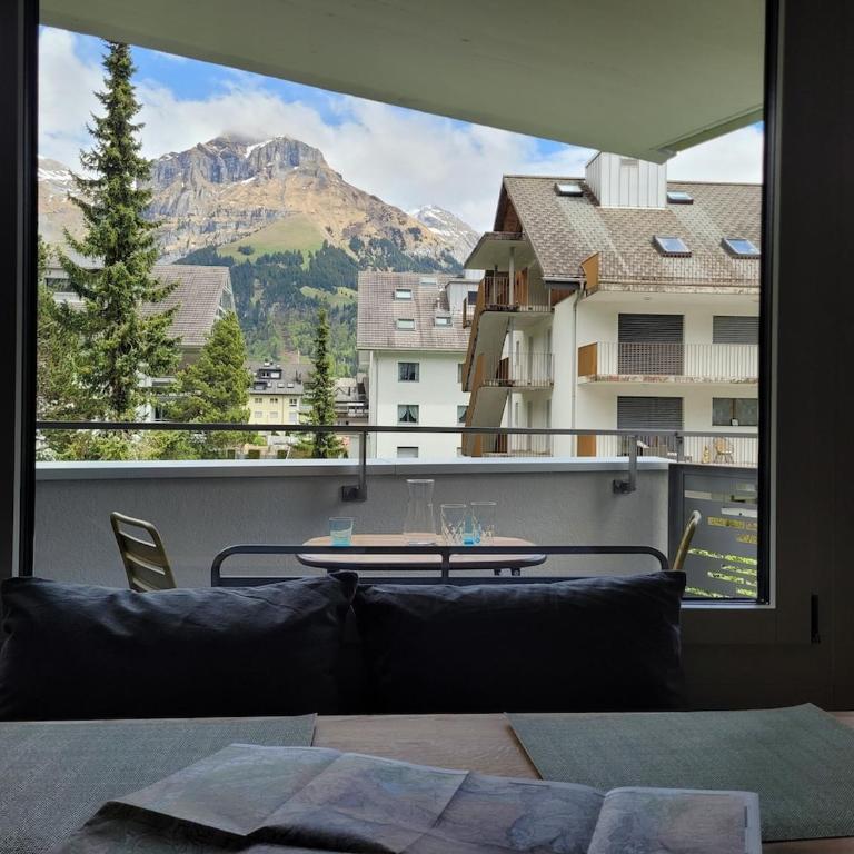 Modern, central 2-room apartment near Titlis lift - Apartment mit Blick auf die Berge - 9