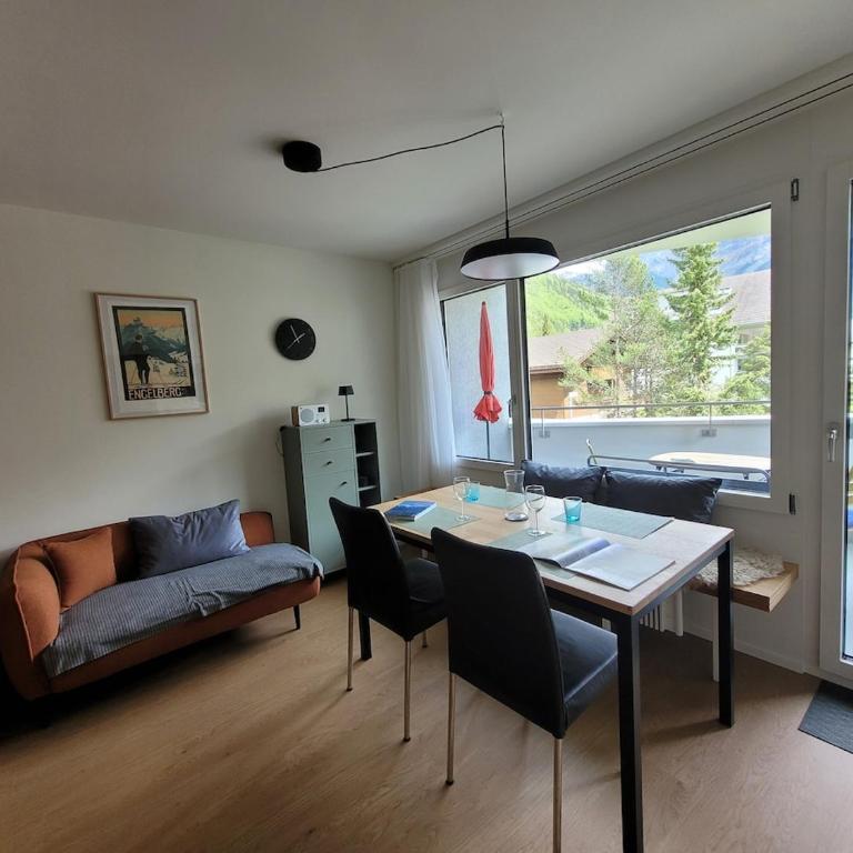 Modern, central 2-room apartment near Titlis lift - Apartment mit Blick auf die Berge - 8