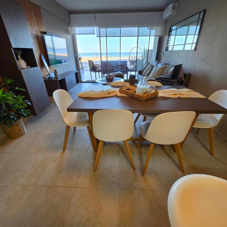 Departamento con salida directa a la playa - Apartamento de 1 dormitorio con vistas a la piscina - 11