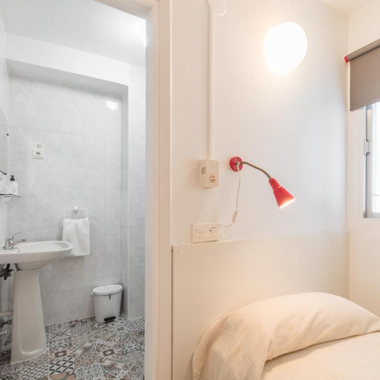 Hostal Altamar - Habitación Individual - 7