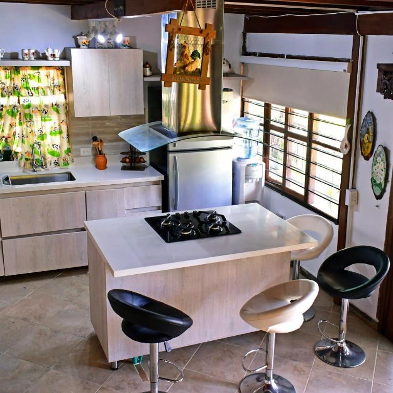 Hermosa Finca en Guatapé con Piscina y Jacuzzi - Casa - 33