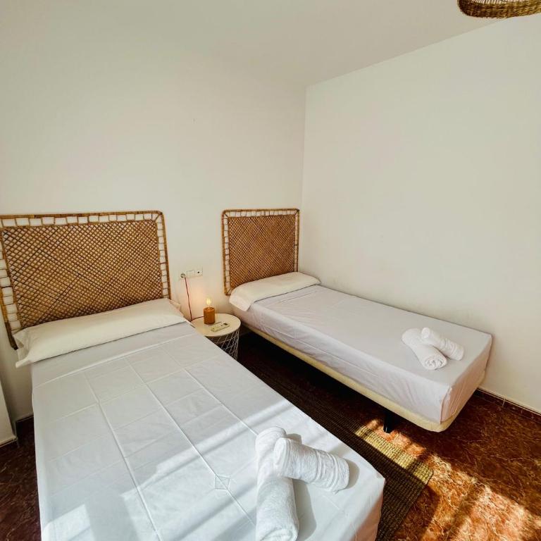 ESTRELLA DEL MAR - CARIHUELA, TORREMOLINOS playa - Comfort One-Bedroom Apartment with Balcony and City View - 62