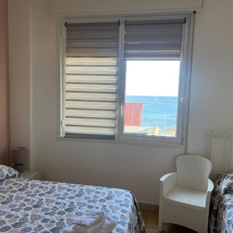 B&B Centrale - Camera Matrimoniale Deluxe (2 Adulti + 1 Bambino) - 1